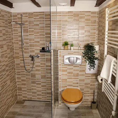 Stylish Loft Flat In The Heart Of Budapešť