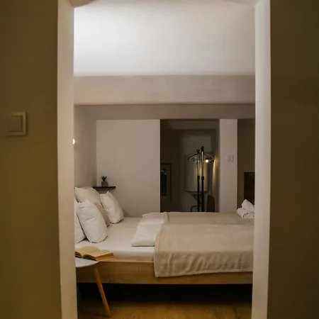 Stylish Loft Flat In The Heart Of Apartmán *